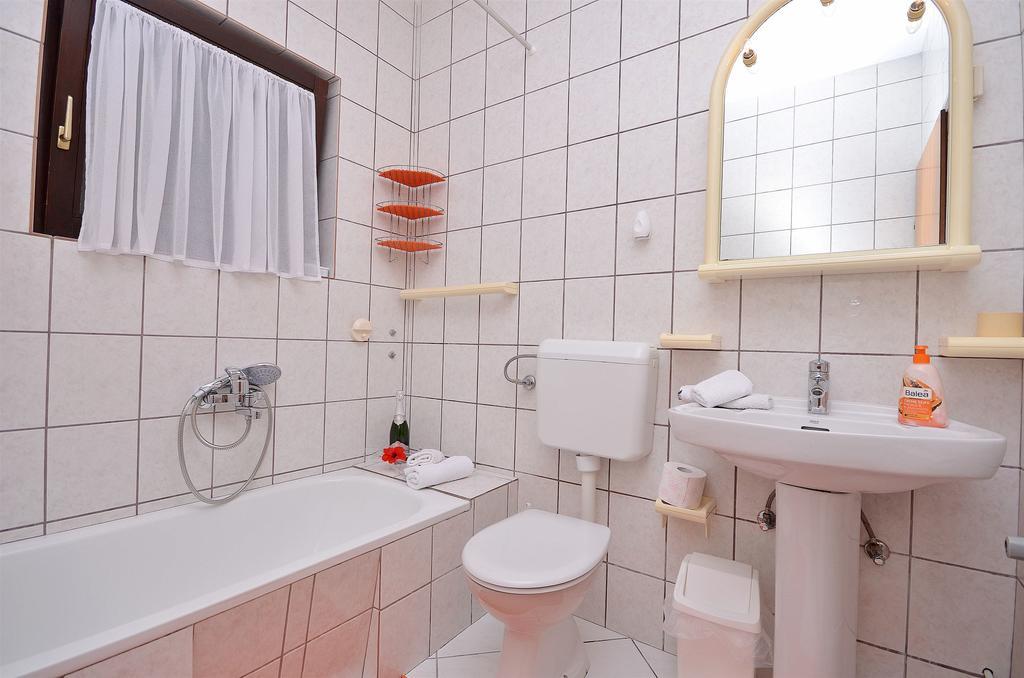 Apartment Tonkica Vodice Extérieur photo